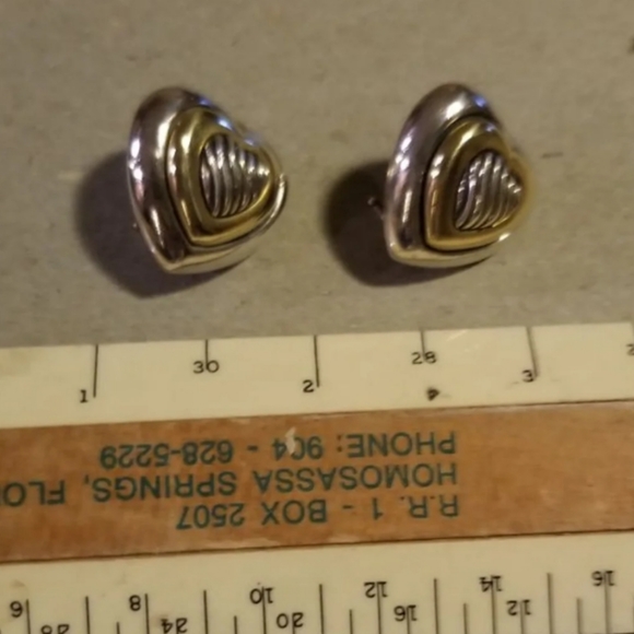 Authentic David Yurman Vintage Earrings - Picture 4 of 4